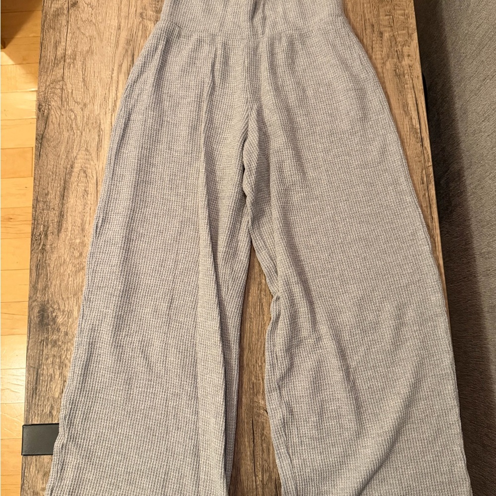Abercrombie & Fitch Gray Waffle Knit Lounge Pants